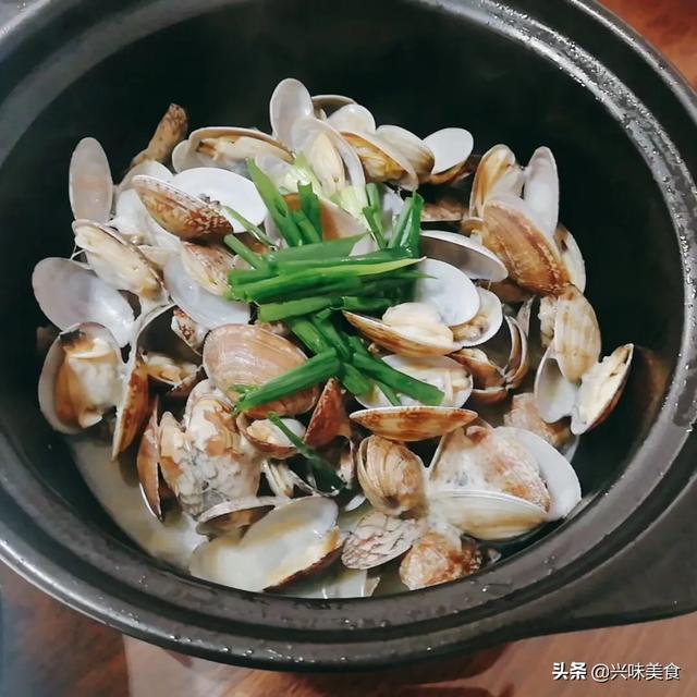 可以推薦些廣州的美食嗎，我廣州的朋友只知道姜撞奶…可愁死我了？