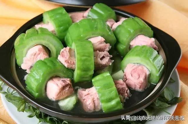 你最喜歡的冬季美食是什么？你的家鄉(xiāng)有什么特有的冬季美食呢?怎么做的呢？